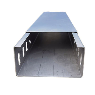 Buon prezzo 50 mm-900 mm vassoio per cavi in acciaio galvanizzato vassoio per cavi industriali da 300 mm in linea